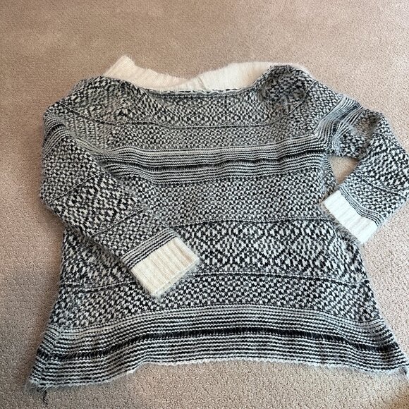 Sacred Threads Cardigan Sweater Boho Open Fuzzy L/XL Geometric Print Black White - Picture 8 of 11